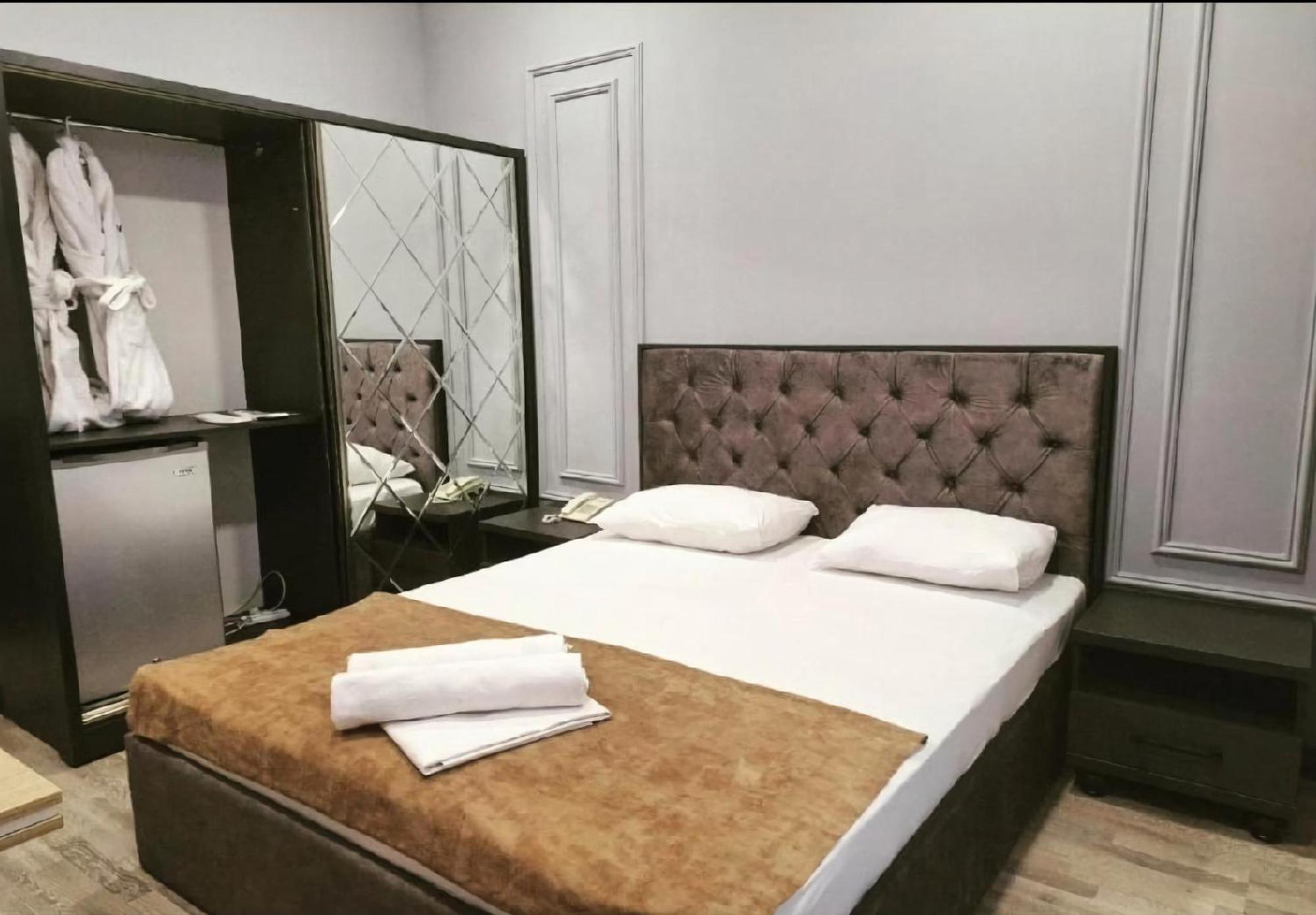 Nord West Hotel Baku Bagian luar foto